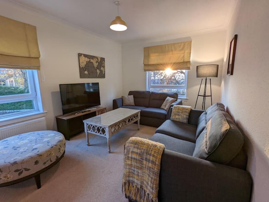 Two Bedroom Flat In Bridge Of Allan, Stirling Exterior foto